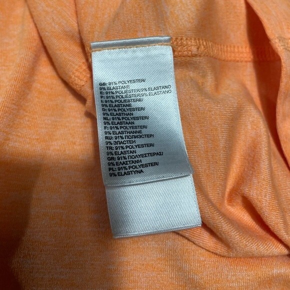 The North Face Women’s 1/4 Zip Top in Orange Sherbet L - Picture 5 of 6
